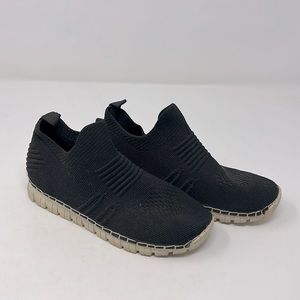 Yellow Box Black Slip-On High-Top Sneakers Size 6 Excellent Condition